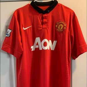 Nike Dri-Fit Authentic Manchester United Jersey AON Red Size XL.